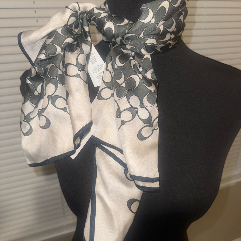 New Coach Forest Silk Signature Scarf